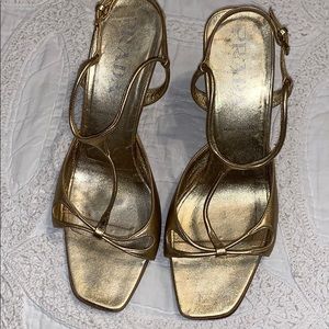 Prada vero cuoio heels